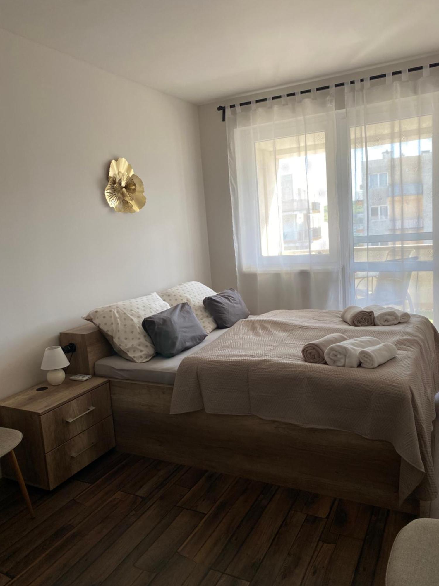Montana Apartman Miskolc Exterior foto